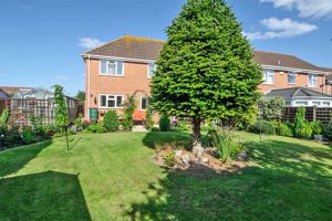 Photo 26- click for photo gallery